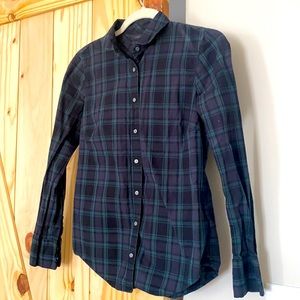 J. Crew Perfect Button Down Navy Blue Black and Green Shirt!